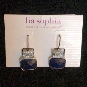 “Check Please” by Lia Sophia